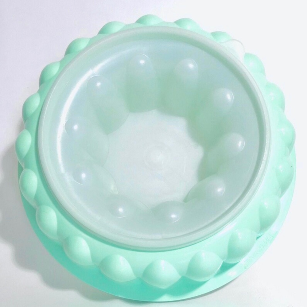 Vintage | RARE Color✨ Mint Green Tupperware Jell Ring Jello Mold - Picture 3 of 5